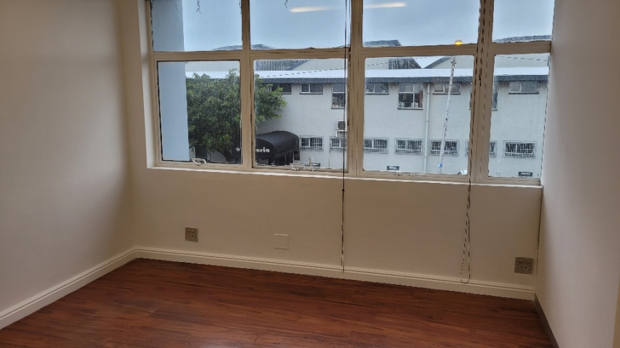 To Let commercial Property for Rent in Paarden Eiland Western Cape